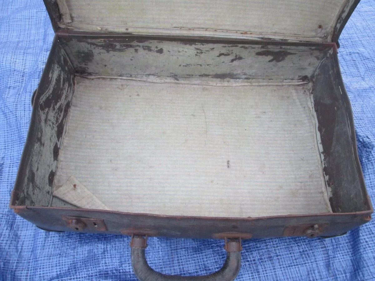 WWII German Volkswagen KDF Wagen suitcase 1938 1940 1944 VW Beetle