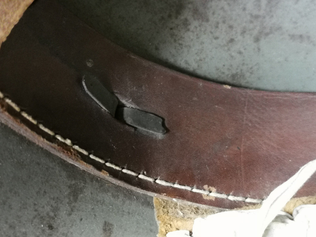 Original German M16 steel helmet 1
