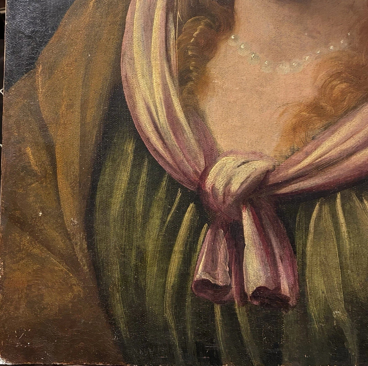 Tableau ancien huile portrait femme reine bijoux renaissance fontaine bleau xvie