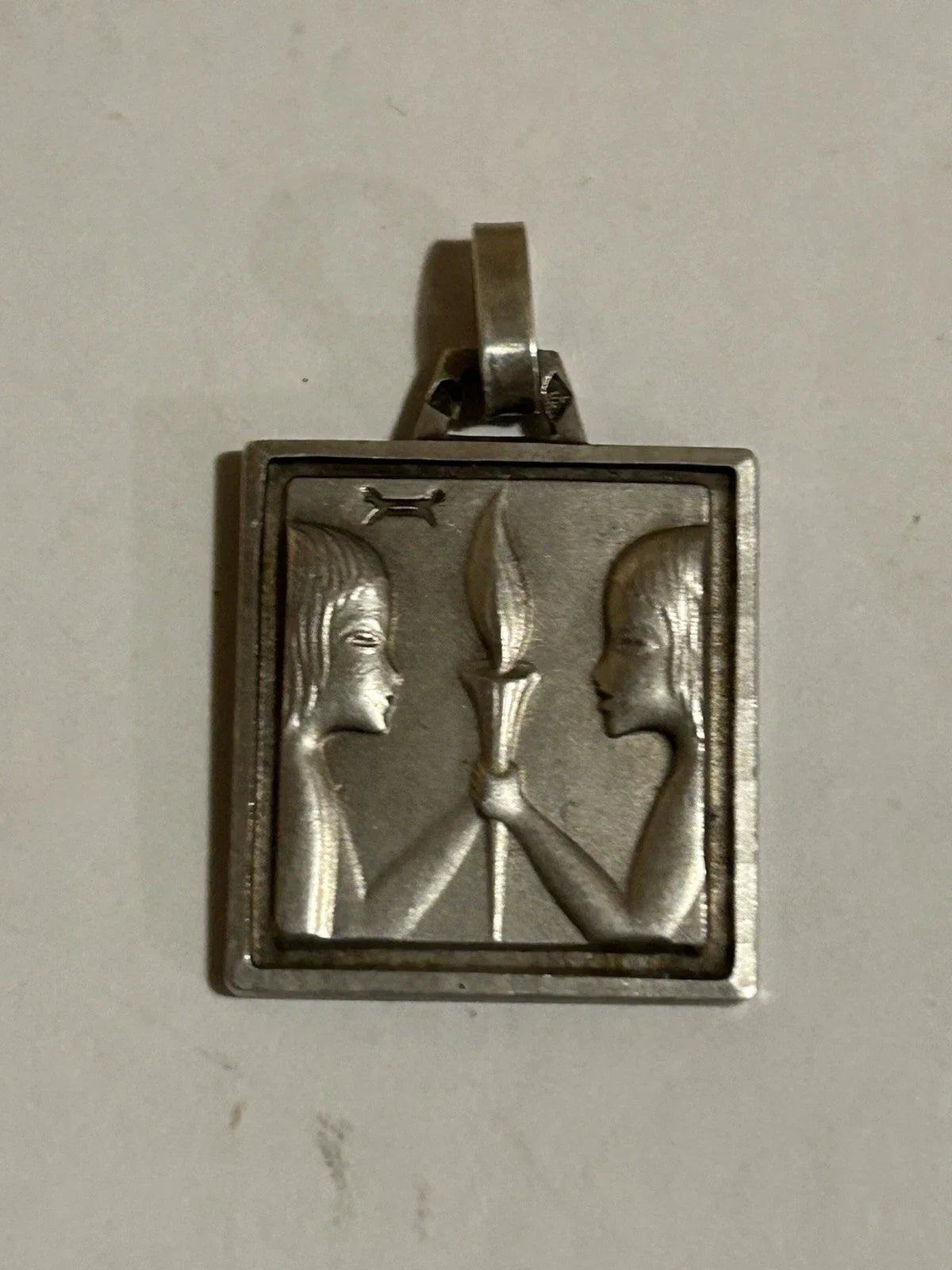 Lots of antique 18k gold and solid silver jewelry