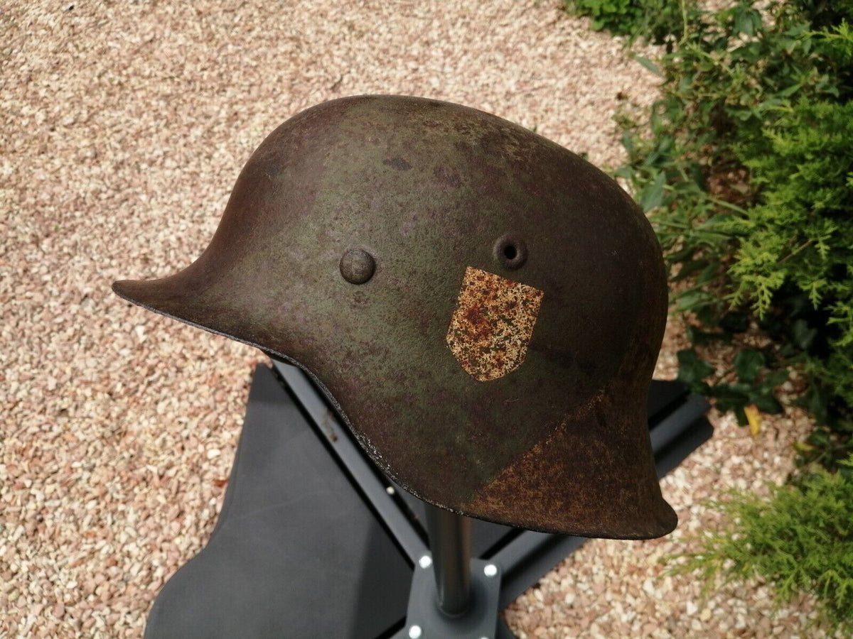 WW2 German M42 camouflage helmet