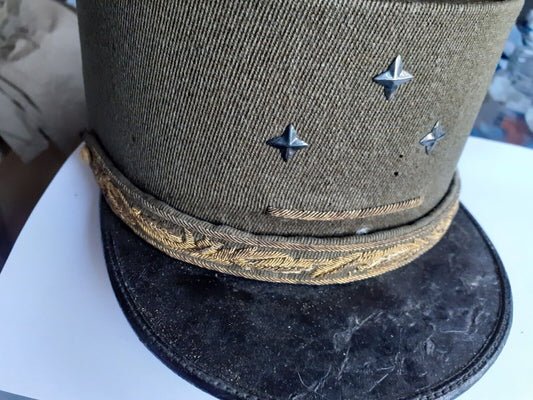 Very beautiful and very rare campaign kepi of a general of division (with gold bar of superior command)