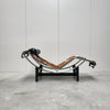 Cassina LE CORBUSIER LC4 Chaise longue poney peau fourrure