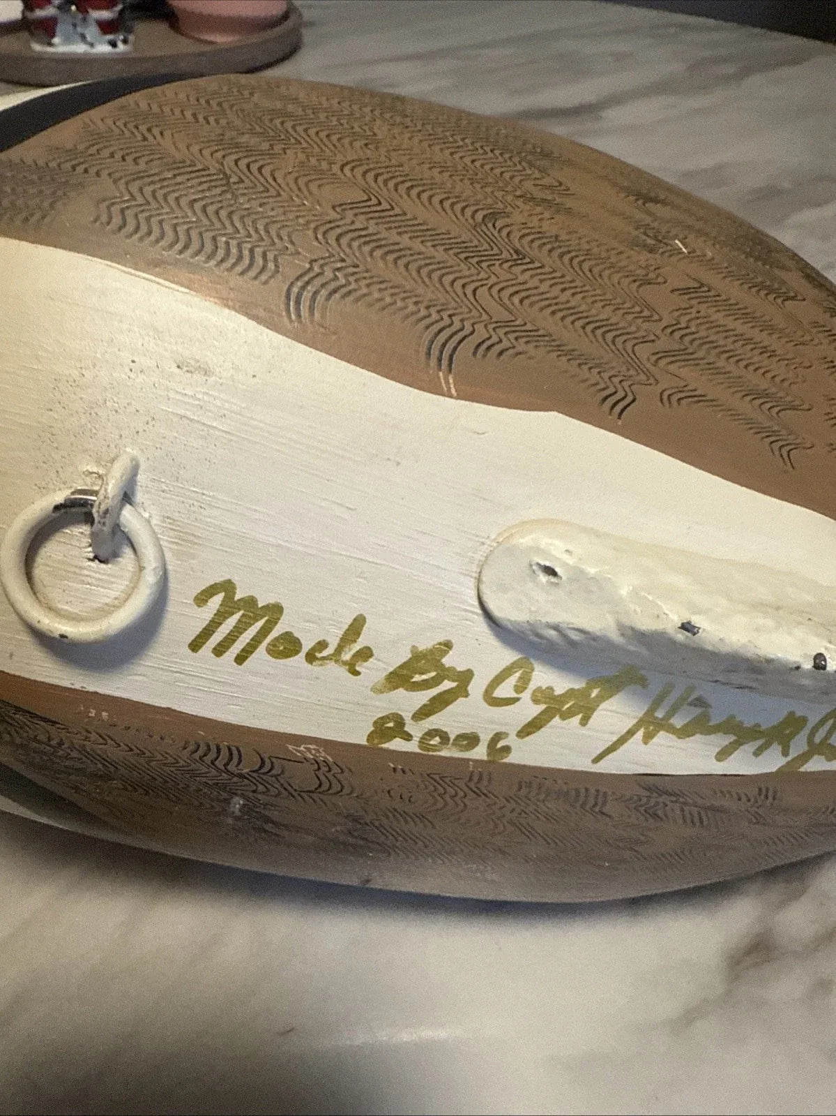 Canard mandarin en bois massif sculpté, leurre vintage du capitaine harry jobes