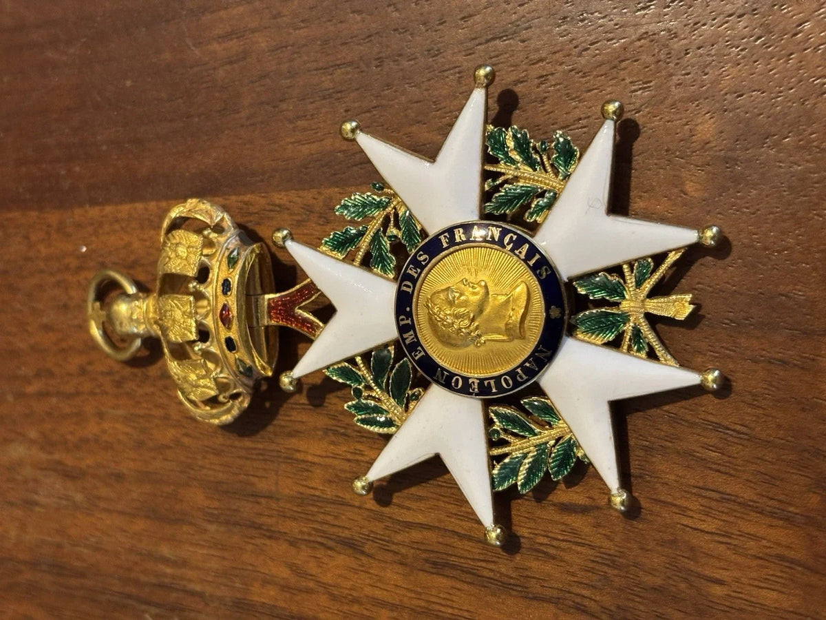 Antique 18K Gold Legion of Honour Medal 25g Enamel