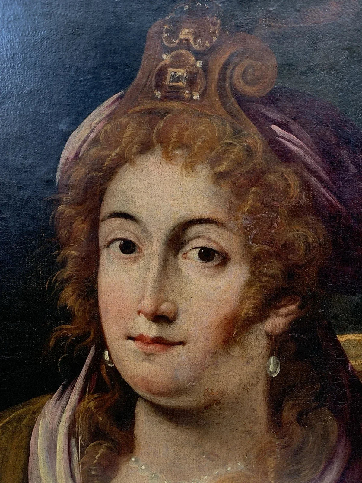 Tableau ancien huile portrait femme reine bijoux renaissance fontaine bleau xvie