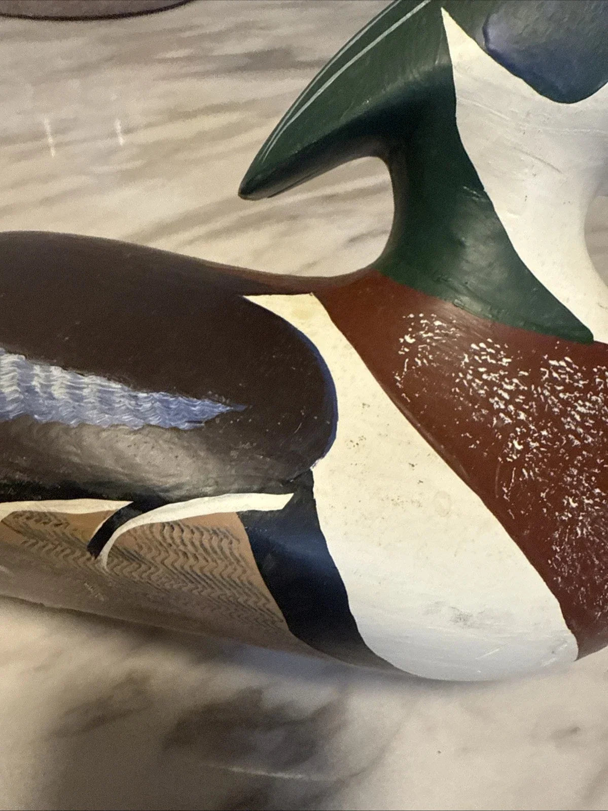 Canard mandarin en bois massif sculpté, leurre vintage du capitaine harry jobes