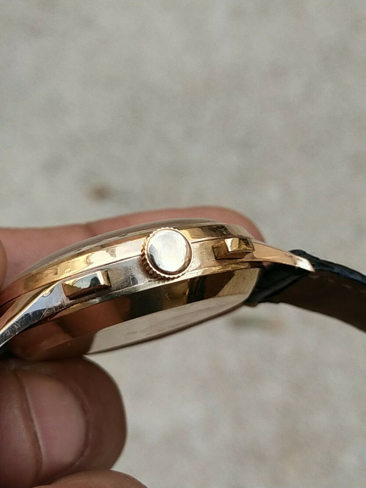 Vintage Bulova 18k gold automatic chronograph watch