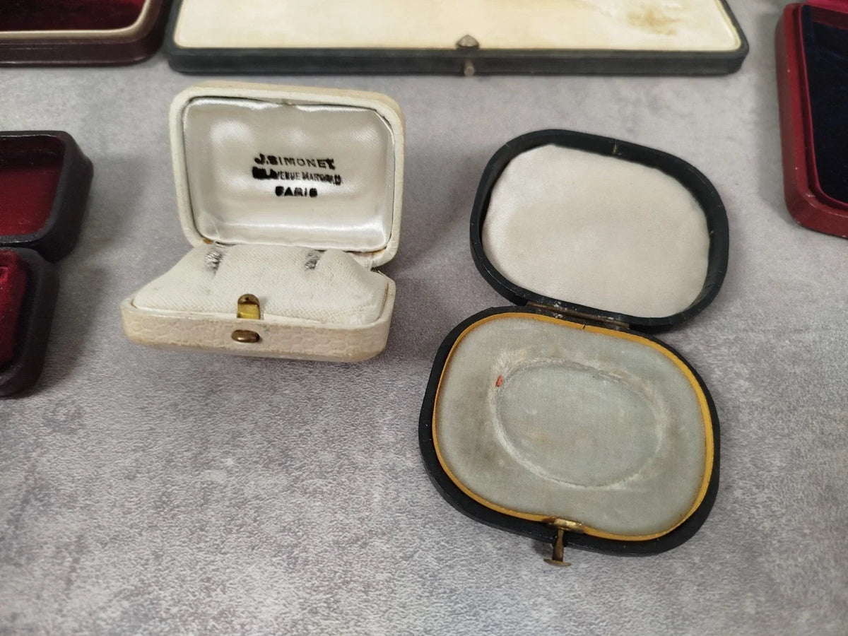 Set of 8 velvet jewelry and watch storage gift boxes for jewelry stores E44