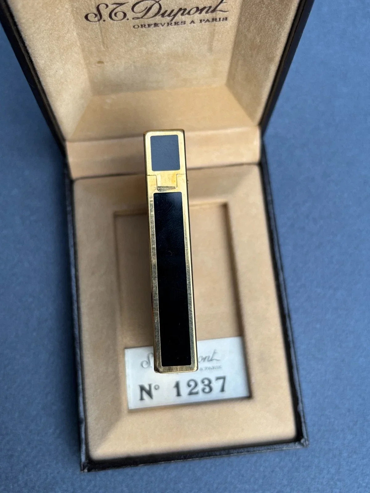 S.T. Dupont Chinese lacquer lighter with dragon motif, gold-plated