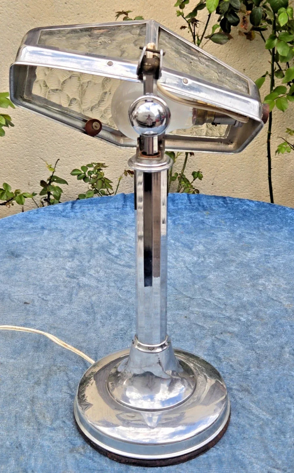 Beautiful antique chrome Pirouett desk lamp