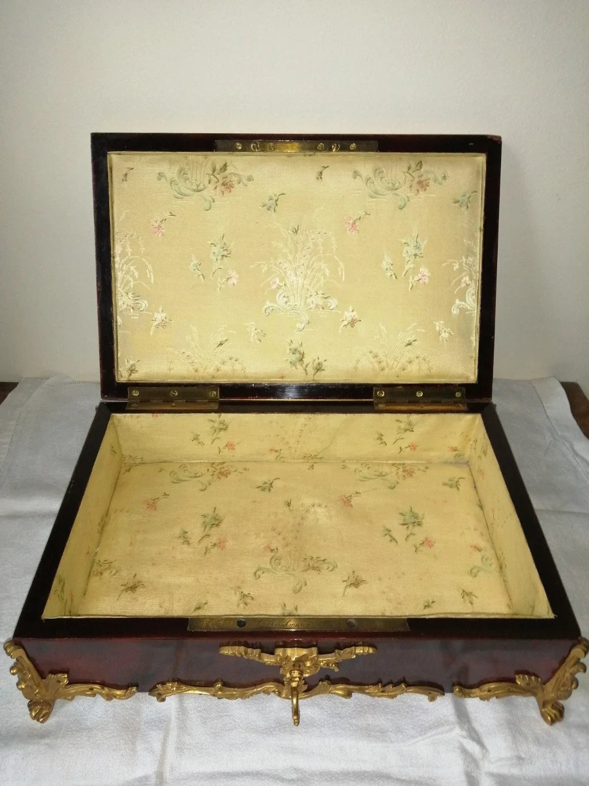 Louis XV style tortoiseshell veneer table casket, signed Rischmann Pau