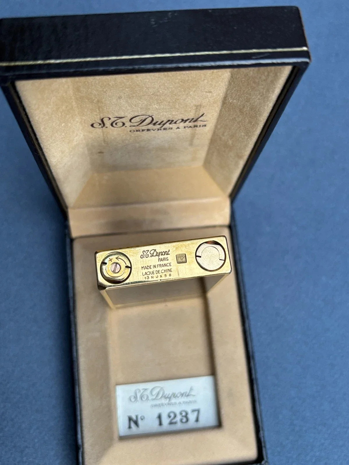 S.T. Dupont Chinese lacquer lighter with dragon motif, gold-plated