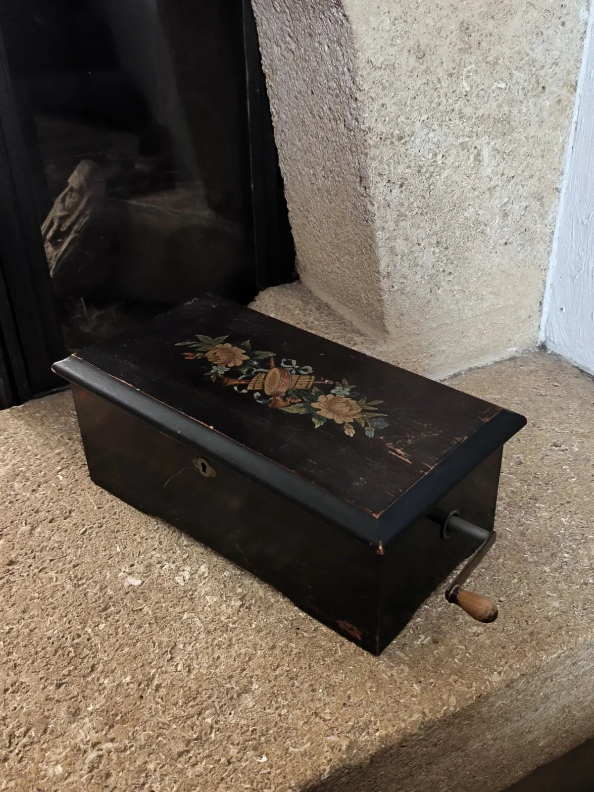 Antique Napoléon III 6-Air Music Box