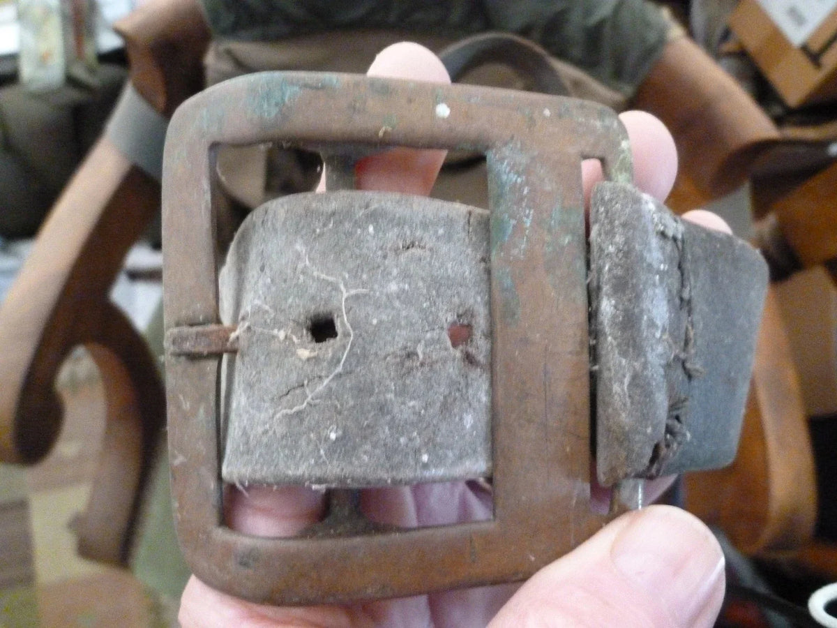 Belt with its buckles, fresh from the attic