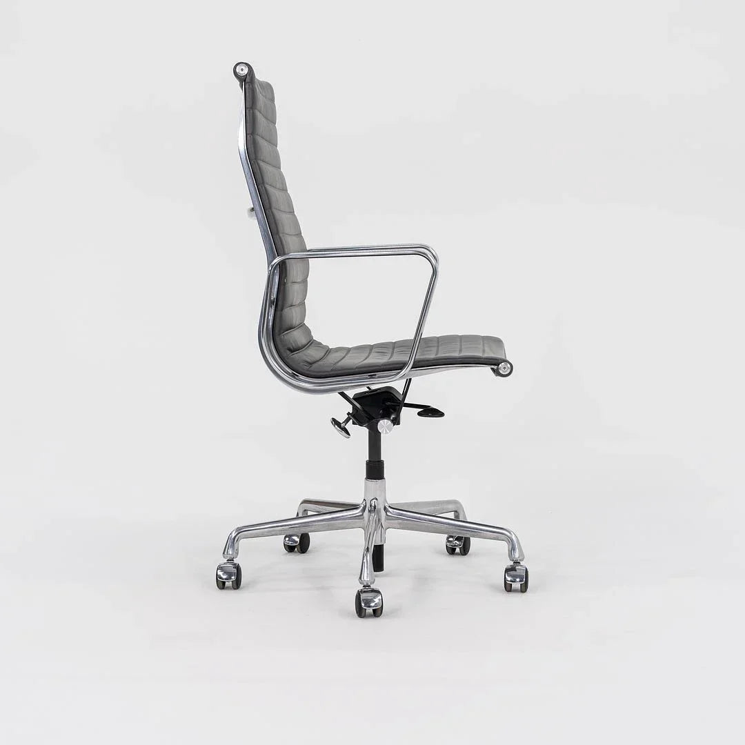 2016 Herman Miller Eames Aluminum Group executive office chair in gray