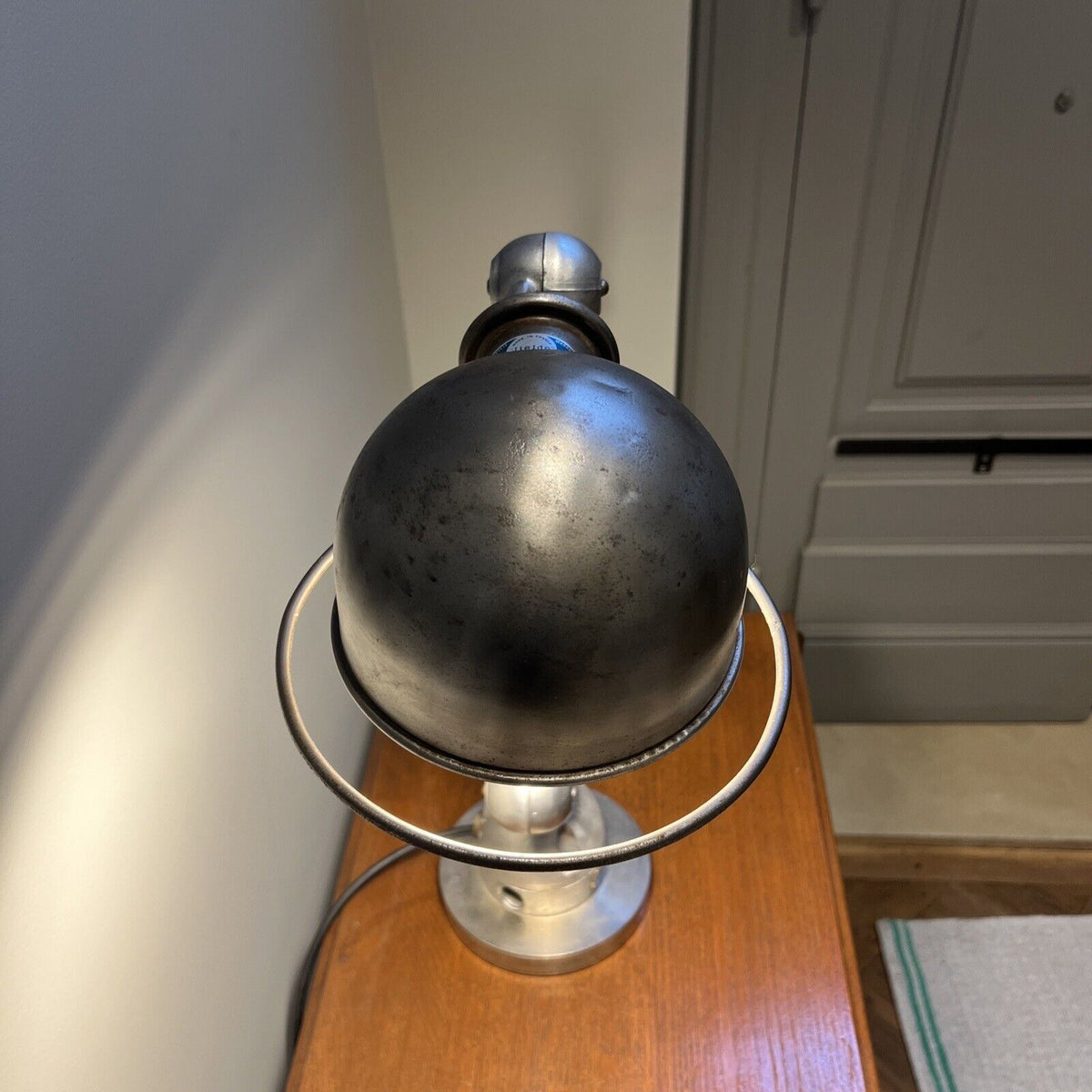 Jieldé lamp with 2 curved arms