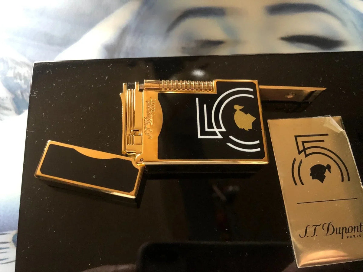 S.T. Dupont Le Grand Cohiba Behike lighter