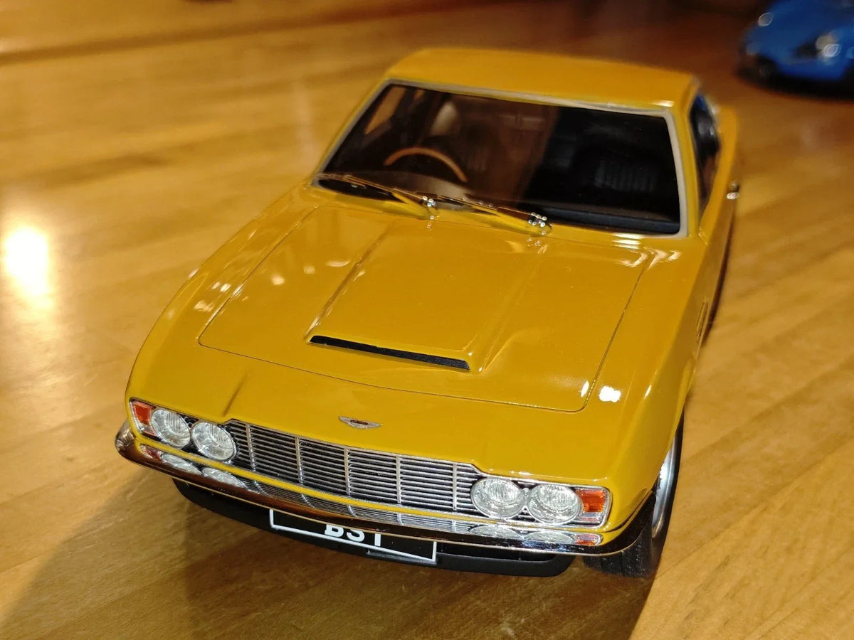 rare Aston Martin DBS de 1971