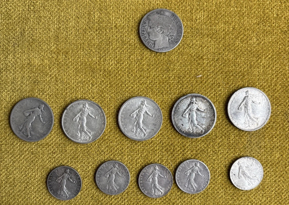 Lot of 35 antique silver coins, 19th century, Ecu, Nap, Louis-Philippe, Leopold, Hercules