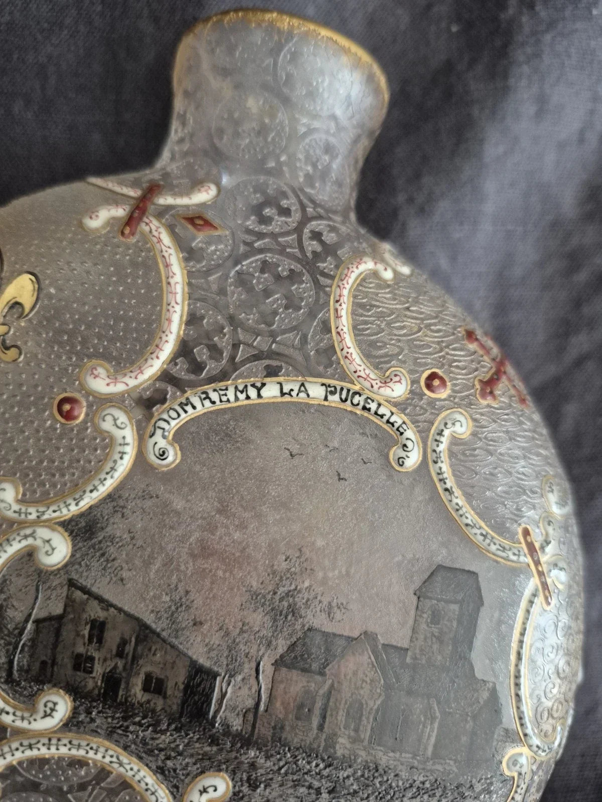 ANTIQUE DAUM NANCY VASE DOMREMY LA PUCELLE JOAN OF ARC