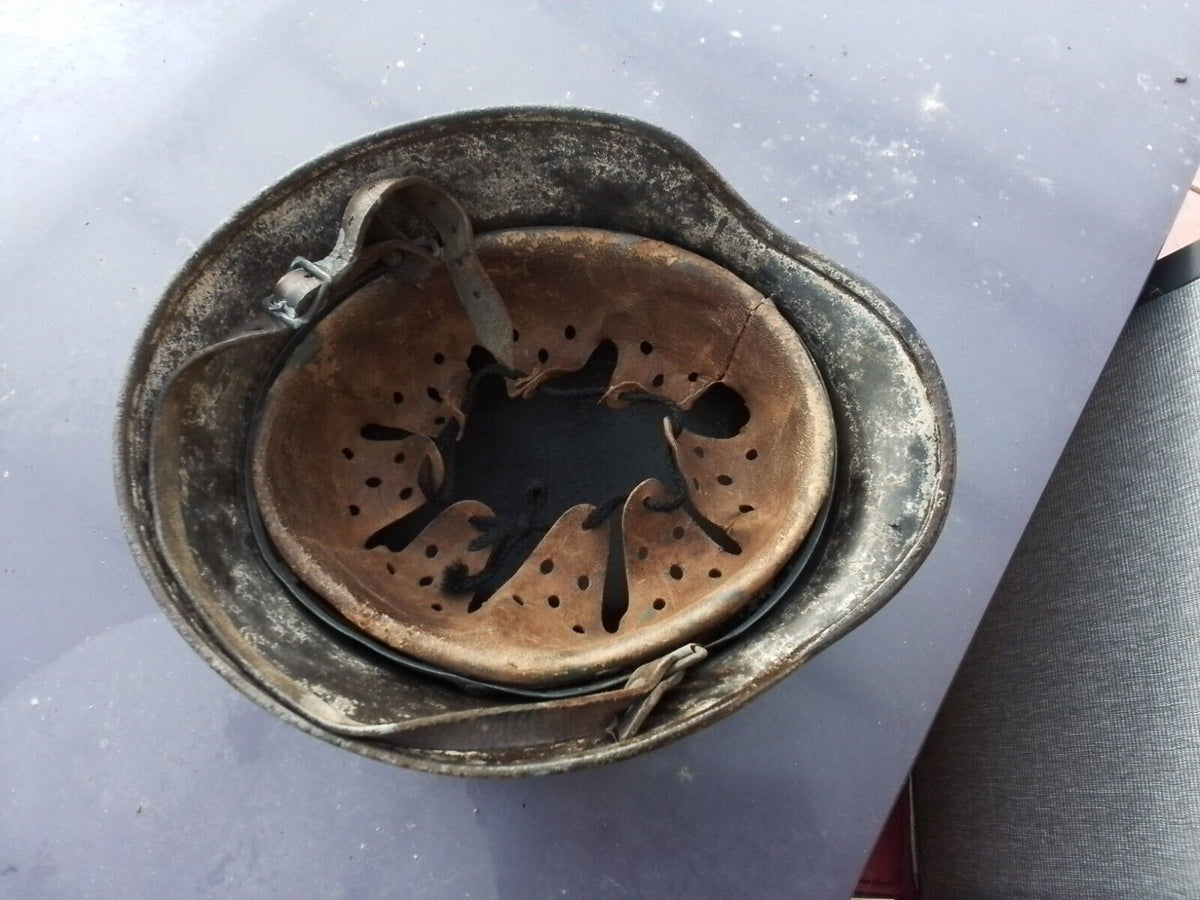 WW2 German helmet 1940 size 64