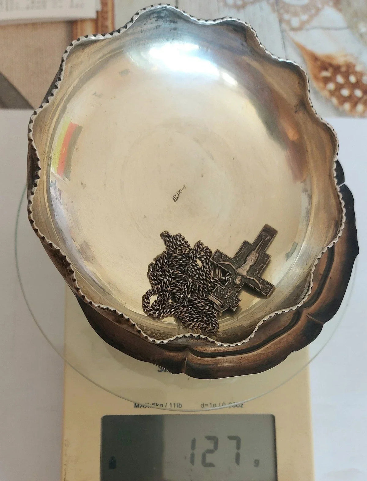 Lot of solid silver to be melted down or kept