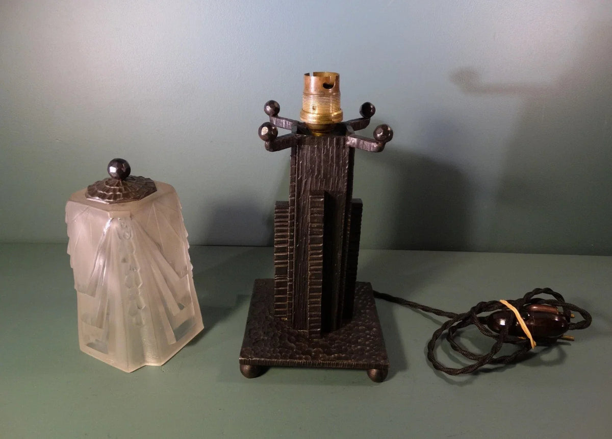 Art Deco skyscraper lamp, building style. Wrought iron, Muller Frères Lunéville.