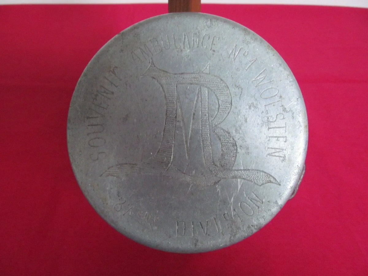 Engraved mess tin French soldier medic trench art WWI Yser poilu Adrian