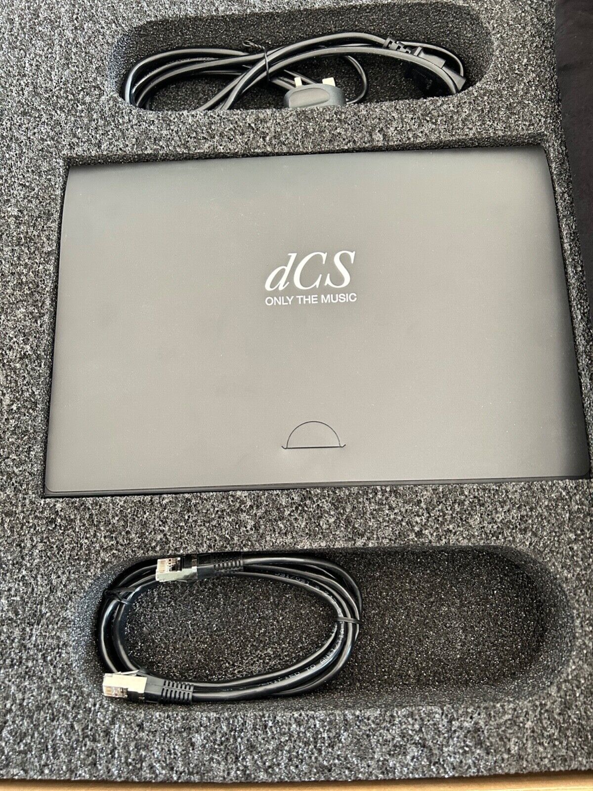 dCS Bartok 2.0 digital headphone amplifier/preamplifier