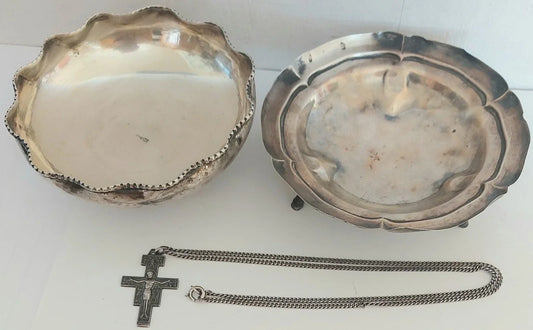 Lot of solid silver to be melted down or kept