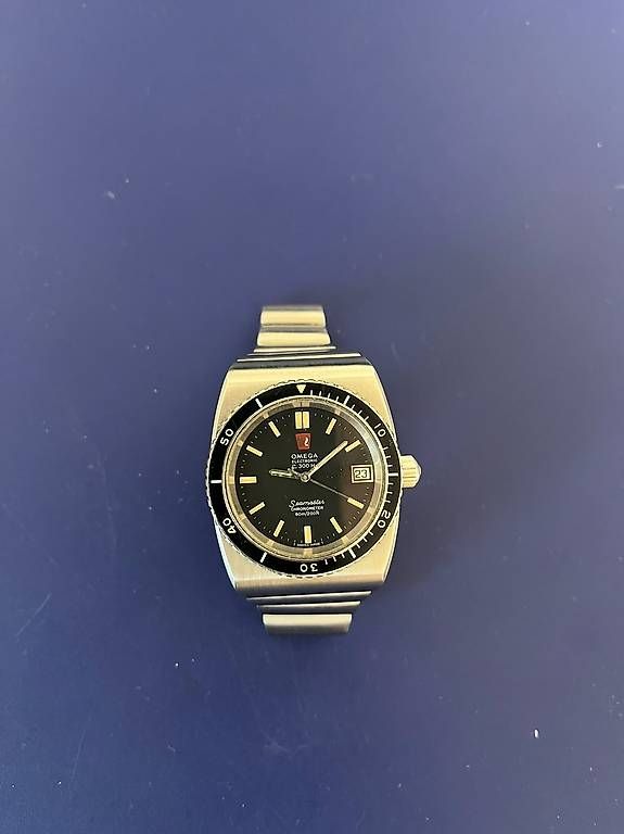 Omega Seamaster watch with 300 Hz high-frequency electronic movement