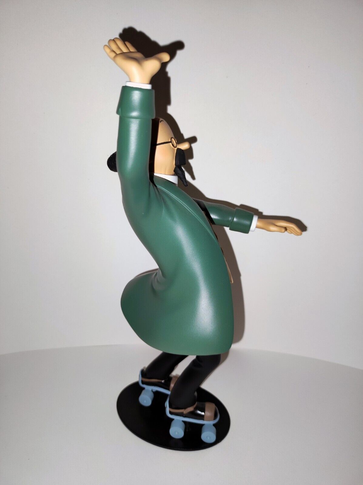 Leblon sunflower figurine